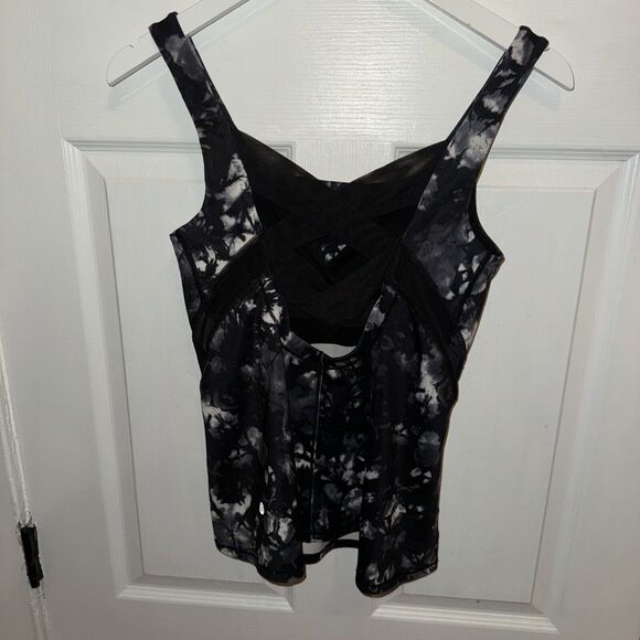 Lululemon Rise and Flow Tank Dusk Dye White Black / Black Sz 6 - Picture 2 of 7